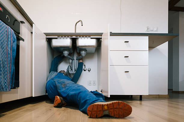 Professional Leak Detection technician working in Marion, WI